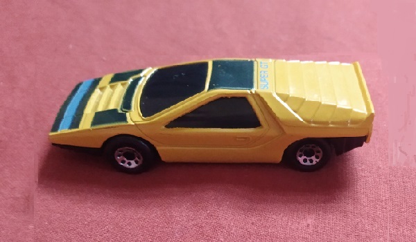 YELLOW MATCHBOX ALFA CARABO
