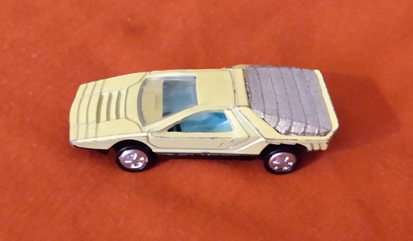 YELLOW PLAYART CARABO