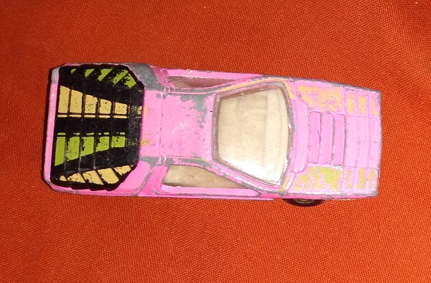 LIGHT PINK WITH STRIPES MATCHBOX ALFA CARABO