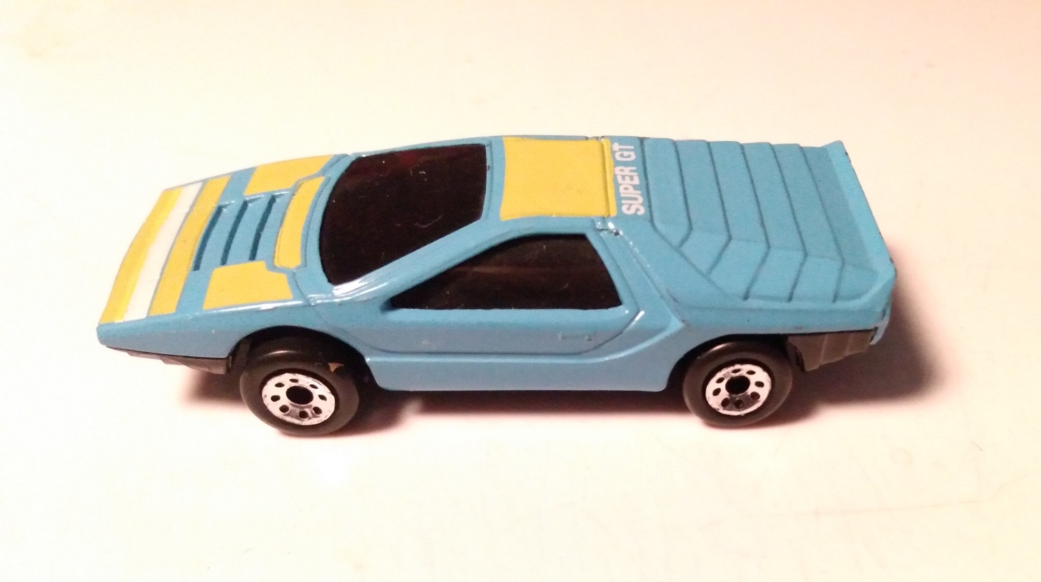 BLUE MATCHBOX ALFA CARABO