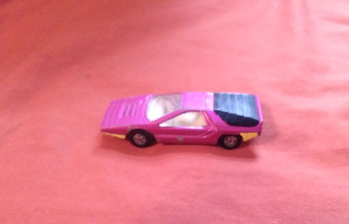 PURPLEISH MATCHBOX ALFA CARABO