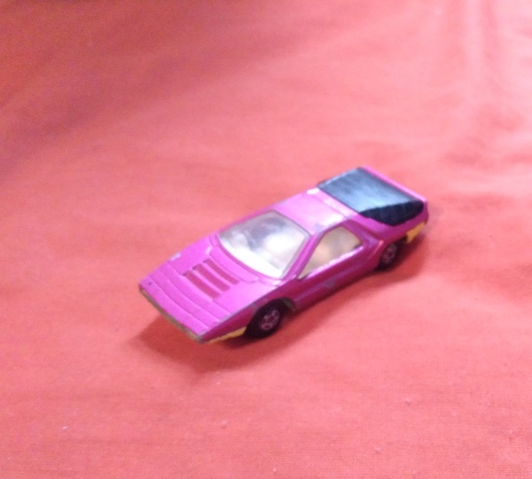 PURPLEISH MATCHBOX ALFA CARABO