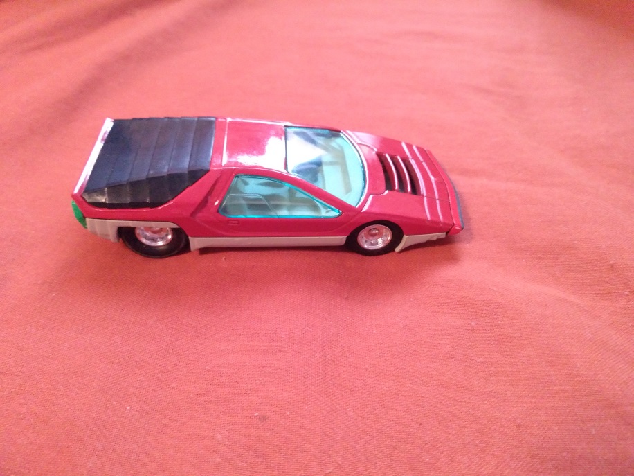 RED DINKY CARABO BERTONE