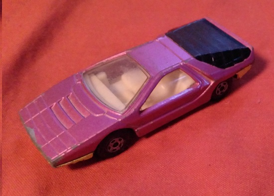 EARLY MATCHBOX ALFA CARABO - PINKISH