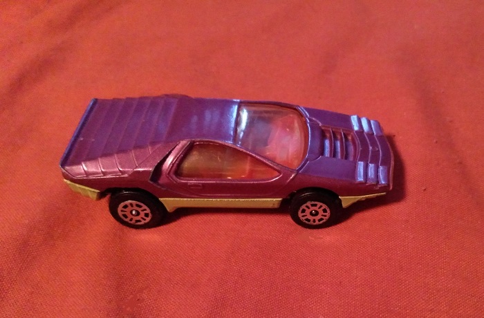 CORGI JR PURPLE BERTONE CARABO