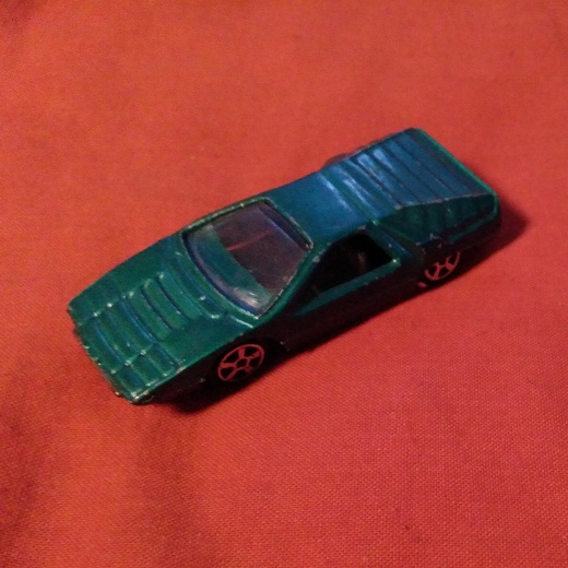 TINS TOYS DARK GREEN CARABO BERTONE T216