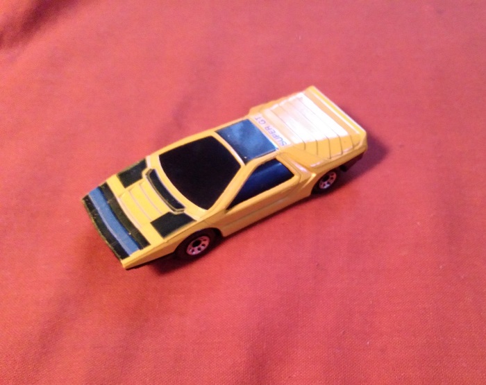 YELLOW MATCHBOX ALFA CARABO