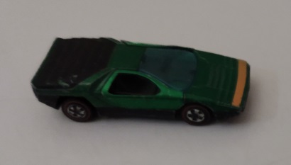 GREEN HOT WHEELS CARABO