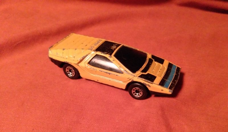 ORANGE WITH BLACK PAINT MATCHBOX ALFA CARABO