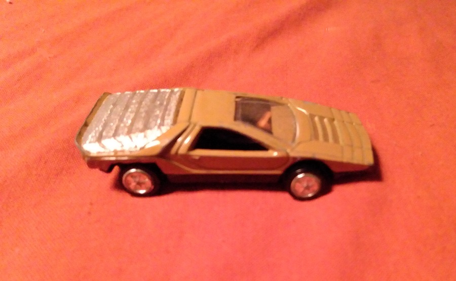 LIGHT BROWN OR TAN PLAYART CARABO BERTONE