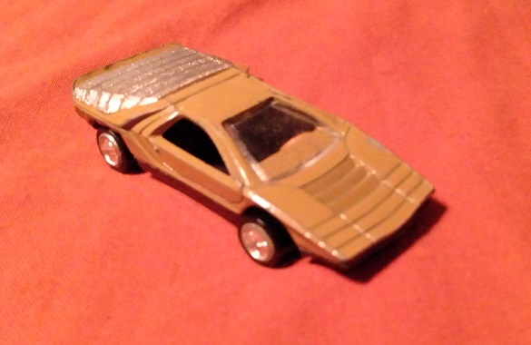 LIGHT BROWN OR TAN PLAYART CARABO BERTONE