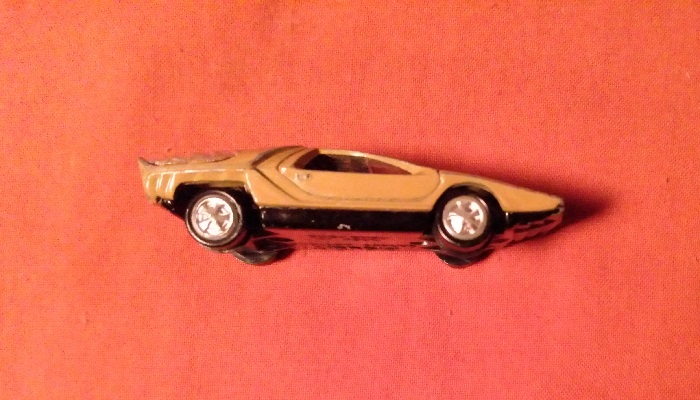 LIGHT BROWN OR TAN PLAYART CARABO BERTONE