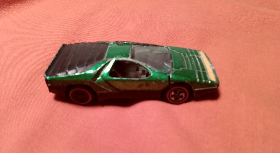 BRIGHT GREEN HOT WHEELS ALFA CARABO