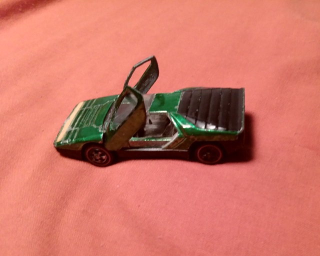 BRIGHT GREEN HOT WHEELS ALFA CARABO
