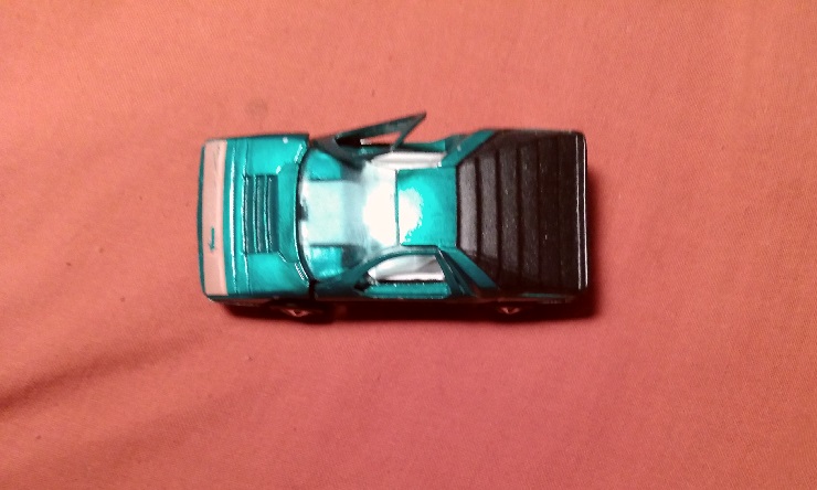 AQUA GREENISH HOT WHEELS CARABO