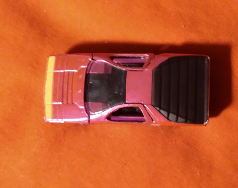 HOT PINK HOT WHEELS ALFA CARABO