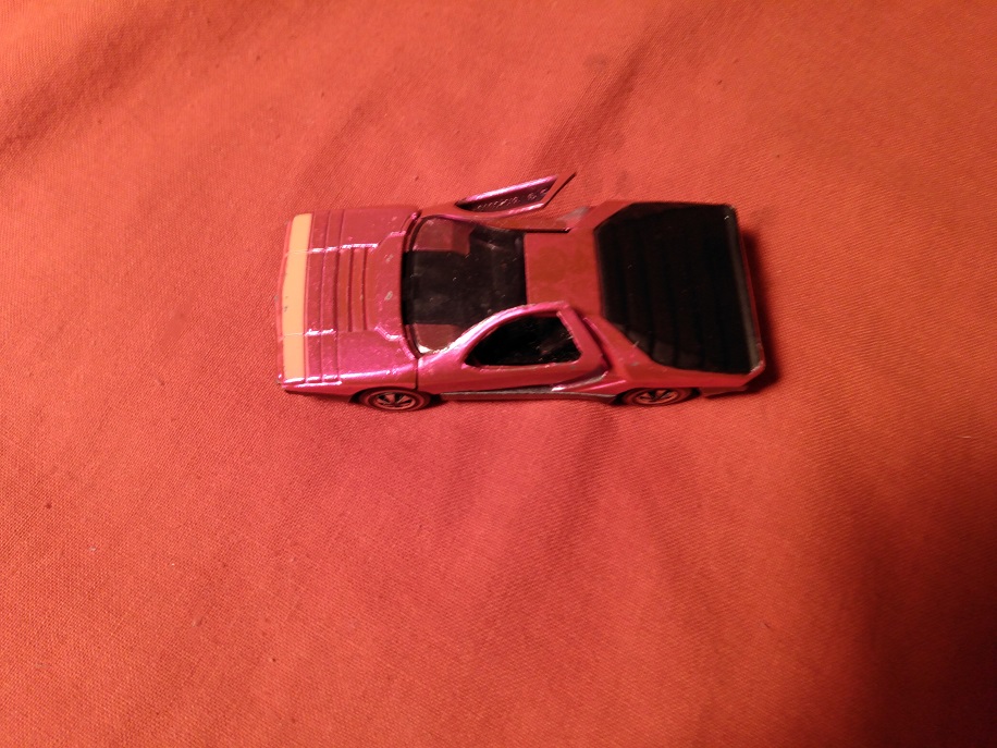 HOT PINK HOT WHEELS ALFA CARABO