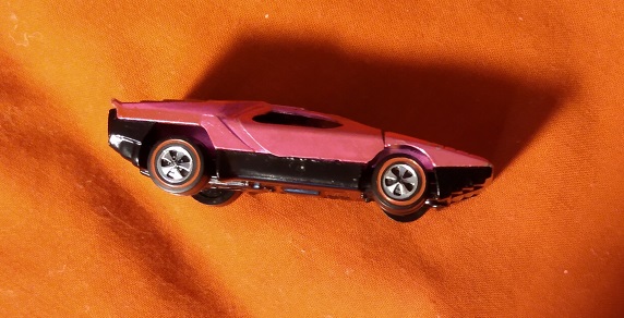 HOT PINK HOT WHEELS ALFA CARABO