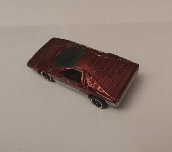 CUSTOM APPLE RED HOT WHEELS CARABO