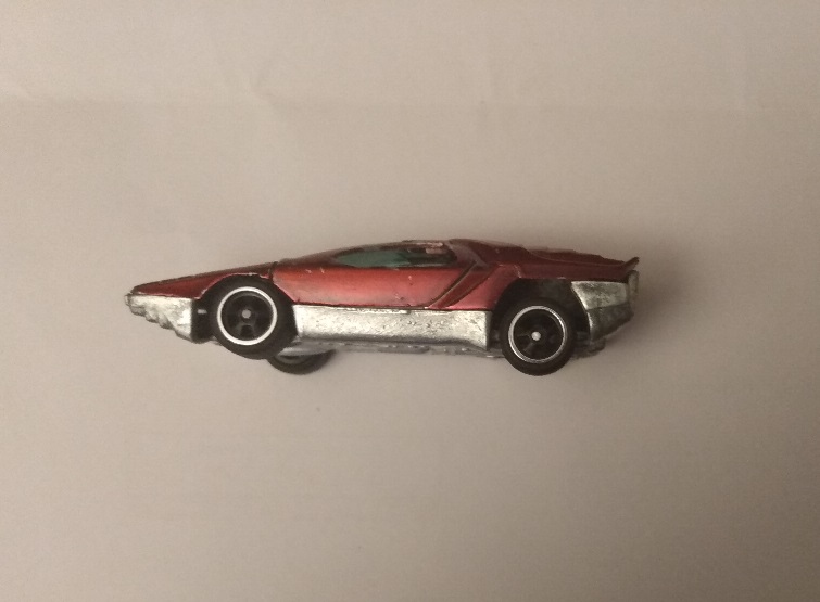 CUSTOM APPLE RED HOT WHEELS CARABO