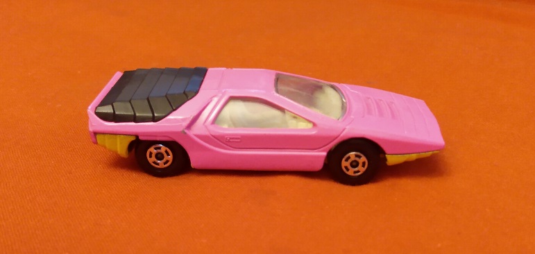 LESNEY MATCHBOX BRIGHT PINK WITHOUT STRIPES ALFA CARABO