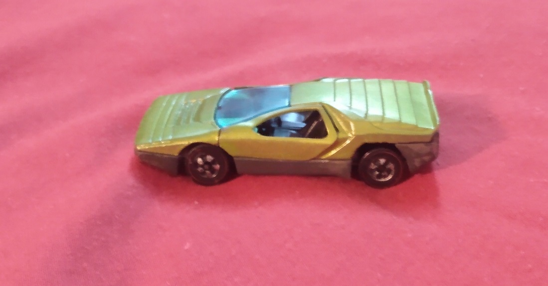 HOT WHEELS SOLID LIME
