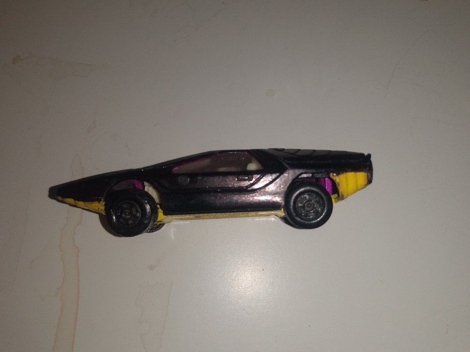 BLACK PAINTED MATCHBOX ALFA CARABO