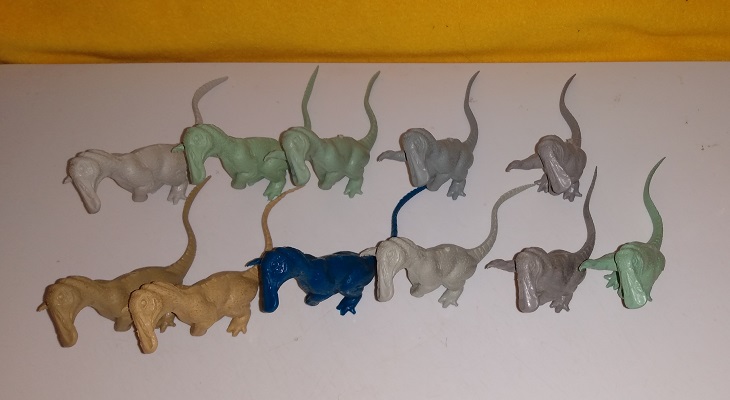TWO ROWS OF MARX HADROSAURUS