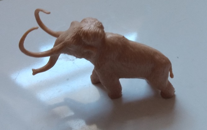 LIGHT TAN MARX WOOLY MAMMOTH