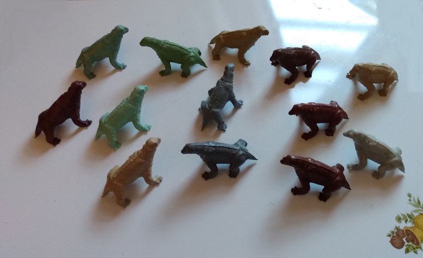 PACK OF MARX MOSCHOPS