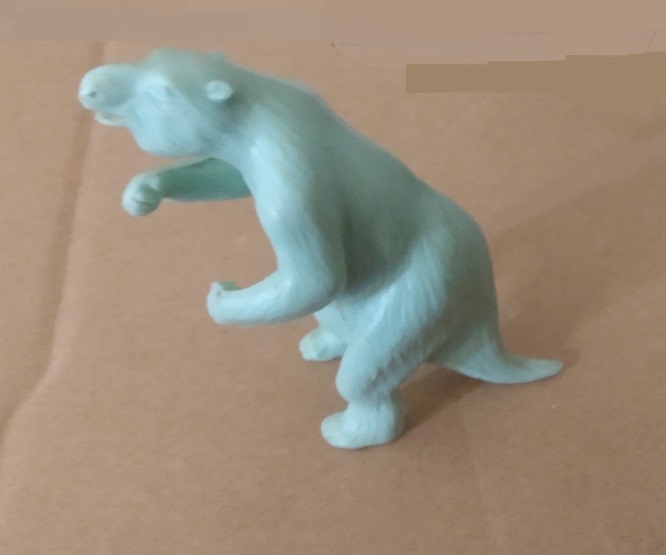LIGHT GREEN MEGATHERIUM