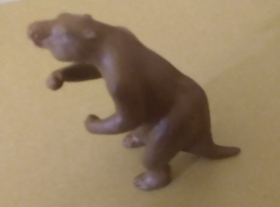 LIGHT BROWN MEGATHERIUM