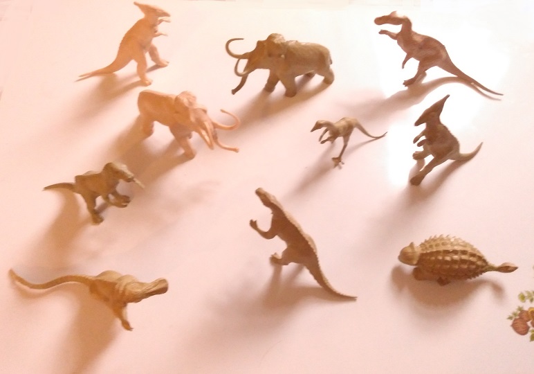 MIX OF MARX TAN DINOSAURS