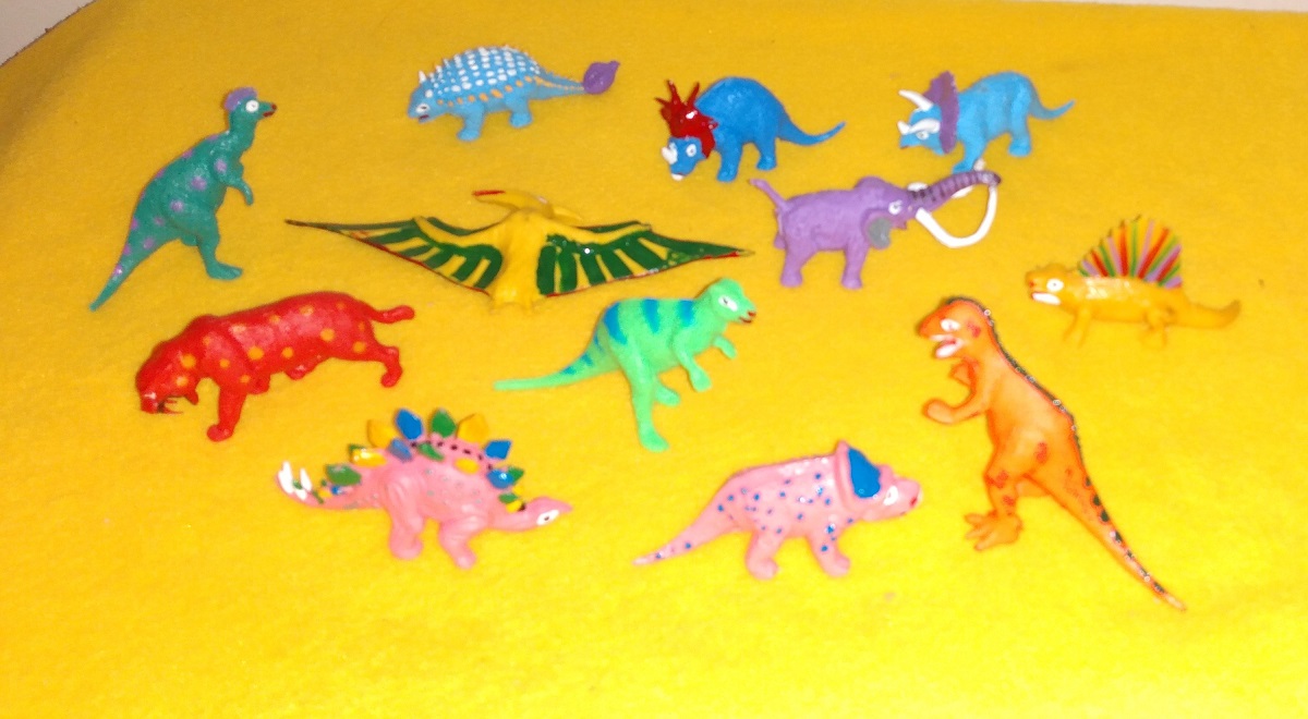 SET OF TWELVE COLORFUL IMPERIAL INPRO CLONES