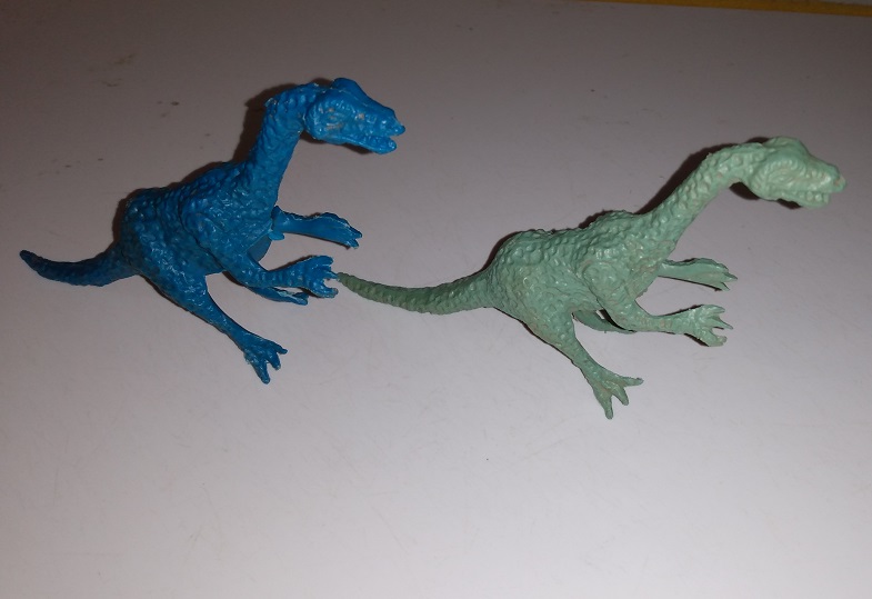 OVIRAPTOR PAIR