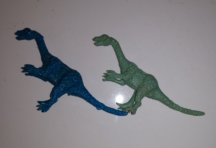 OVIRAPTOR PAIR