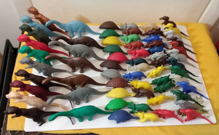 GROUP PICTURE SINCLAIR/DFC LARGE FIGURES