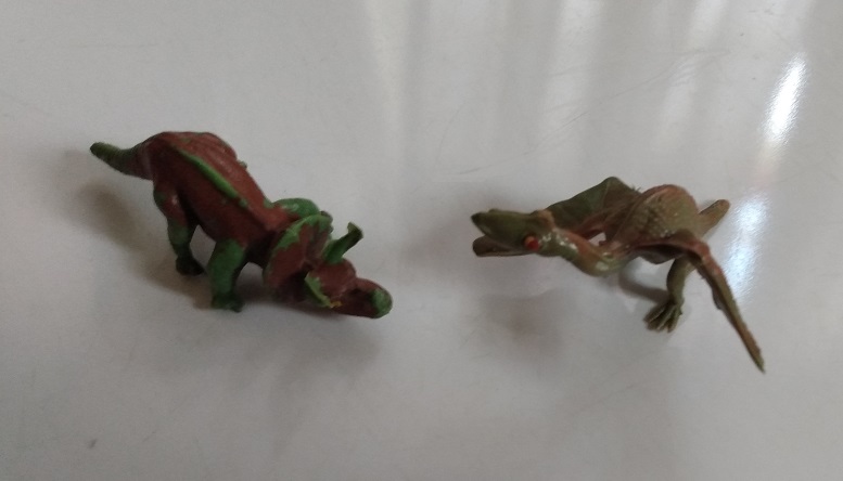 CHERILEA DINOSAUR PAIR