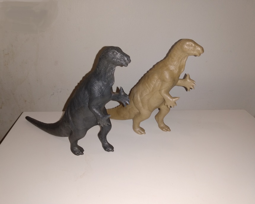 KLEINWELKA IGUANODON