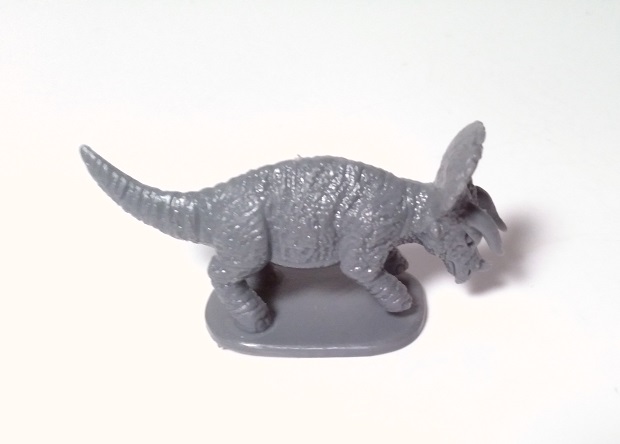 GRAY TRICERATOPS