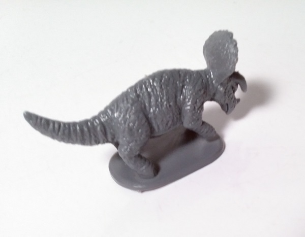 GRAY TRICERATOPS