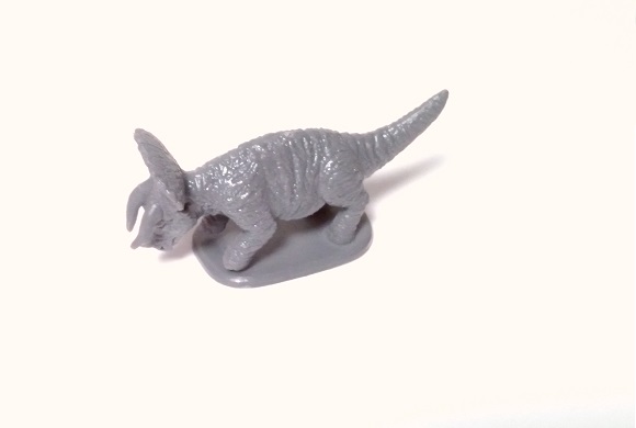 GRAY TRICERATOPS