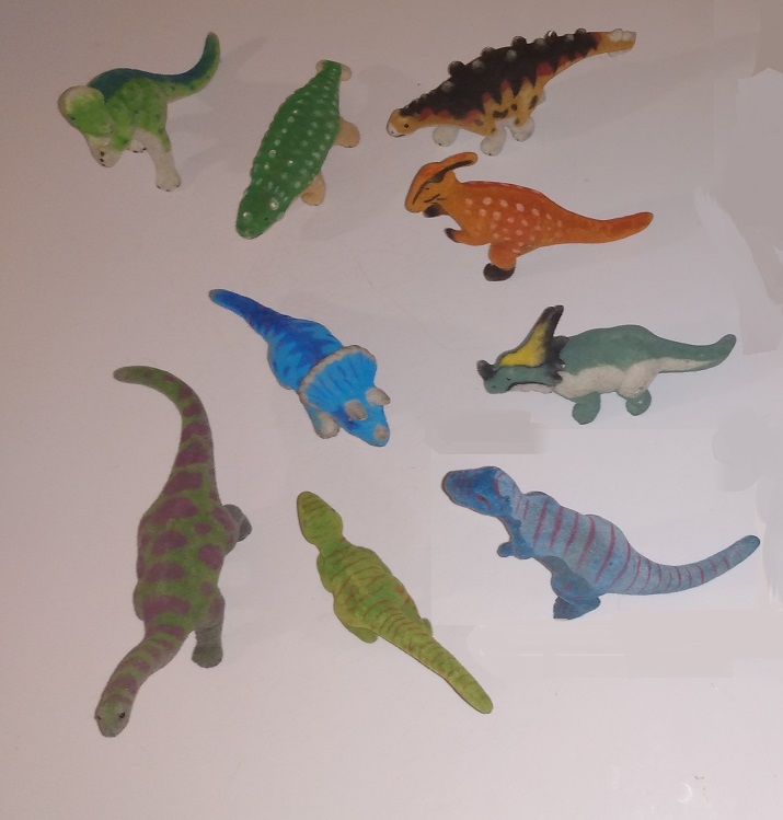 GOOD MIX OF FLOCKED DINOSAURS