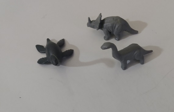 THREE KELLOGGS DINOSAURS