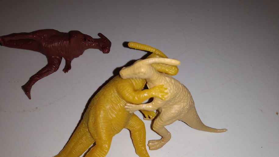 PARASAUROLOPHUS FIGHTING