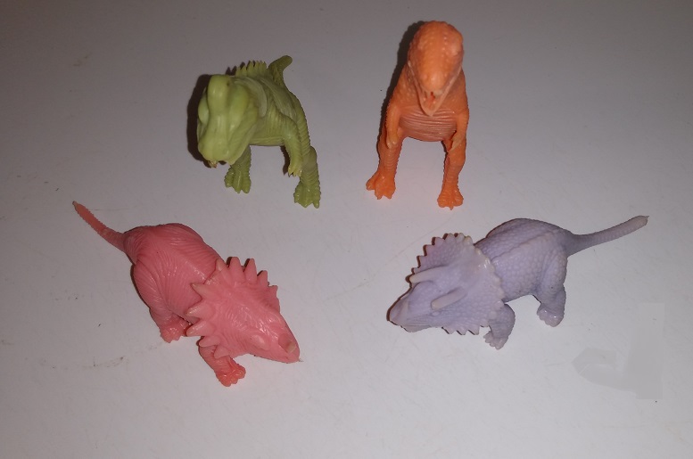 SEVERAL OPEN MOUTH DINOSAURS