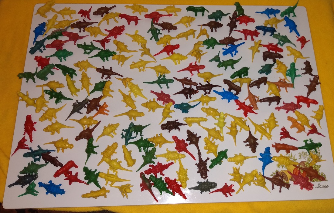 MINI VINYL DINOSAURS