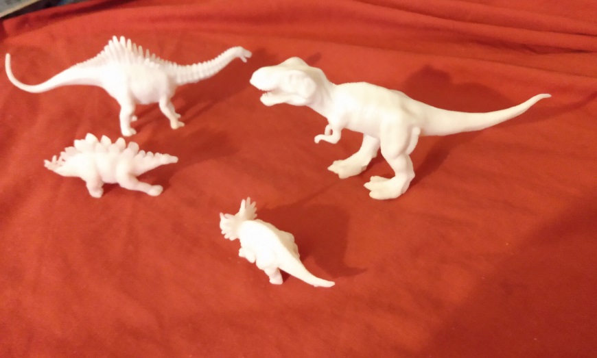 WHITE PAINTABLE DINOSAURS