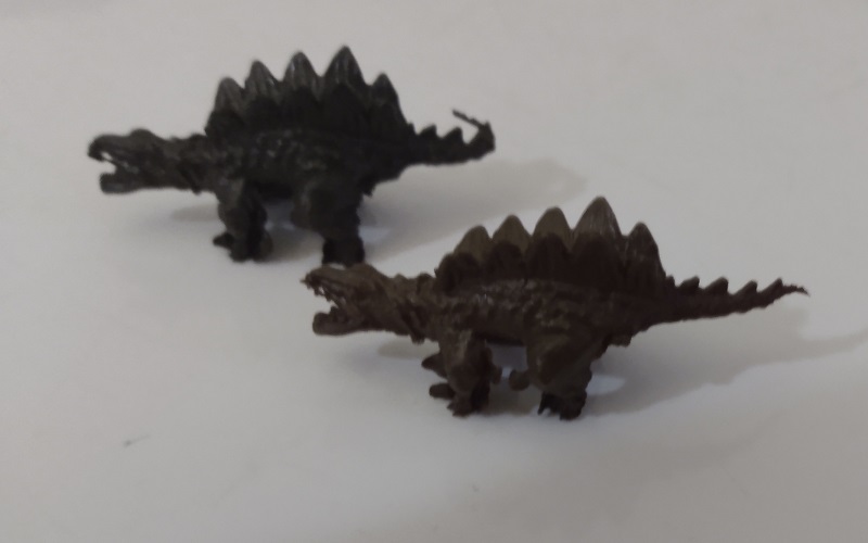 SMALL BROWN DINOSAURS