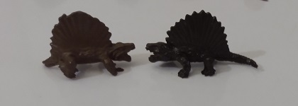 SMALL BROWN DINOSAURS